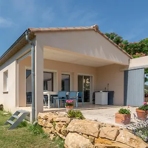 Holiday home Les Terrasses De Cascavelle 